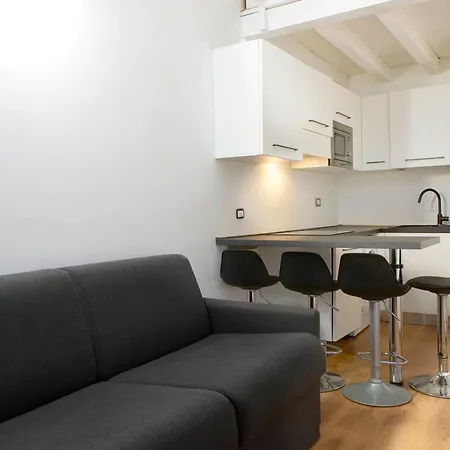 Star Dust Apartment