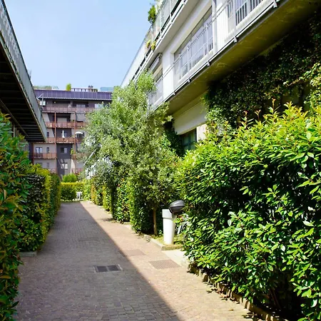 Star Dust Apartament *